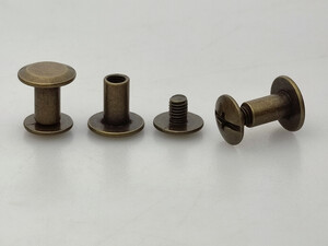 Nity skręcane śruba do paska 7 mm 1 sztuka stare złoto